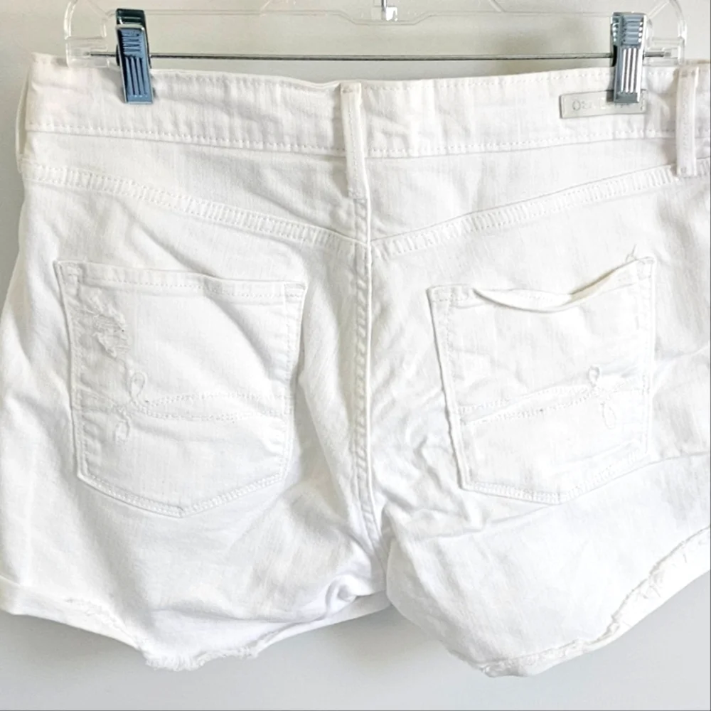 Denizen by Levi white jean shorts distressed